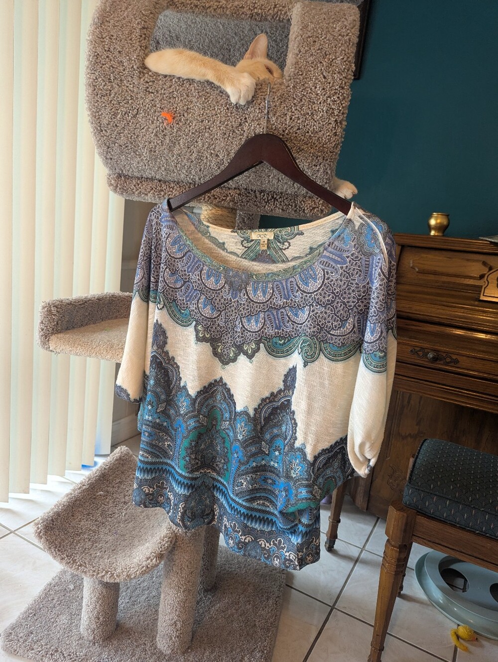 Cache Cream Top with Teal and Lavender Paisley